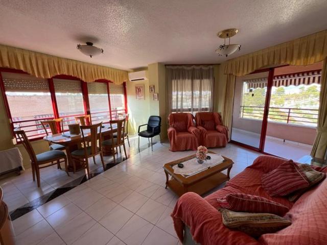 Piso en venta en Benidorm, Colonia Madrid photo 0