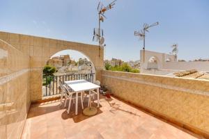 Apartamento en venta en Torrevieja, Calas blanca photo 0