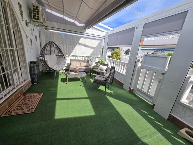 Bungalow en venta en Torrevieja, El Chaparral photo 0