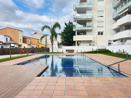 Apartamento en venta en Roses photo 0