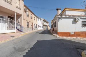 Casa en venta en Otura, ENTRADA CASCO URBANO photo 0