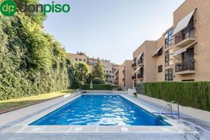 Piso en venta en Granada, El serrallo photo 0