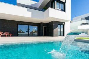 Chalet en venta en Rojales photo 0