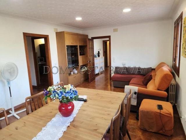 Chalet en venta en Llambilles, Gironès photo 0