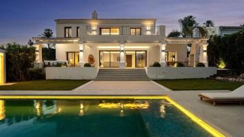 Chalet en venta en Marbella, La Dama de Noche-La Alzambra photo 0