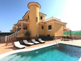 Chalet en venta en Algorfa photo 0