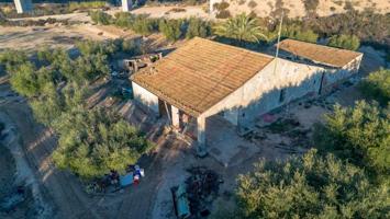 Casa con terreno en venta en Crevillent, Area de servicio photo 0