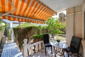 Apartamento en venta en Orihuela Costa photo 0