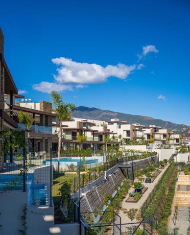 Chalet en venta en Benahavís photo 0