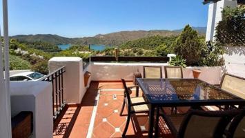 Casas de pueblo en alquiler en Istán, Zahara de Istan photo 0