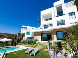 Chalet en alquiler en Marbella, Marbella Este - El Rosario photo 0