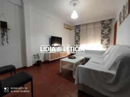 Piso en venta en Alcalá de Guadaira, Centro photo 0