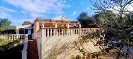 Casa con terreno en venta en Alaior photo 0