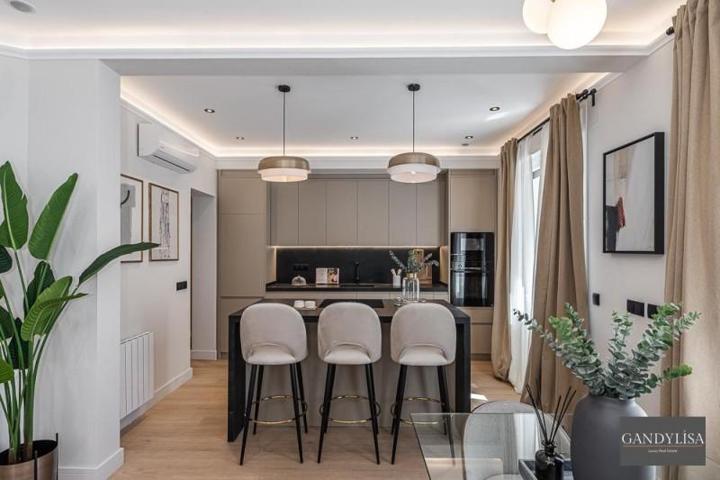 Piso en venta en Madrid, Nueva España photo 0