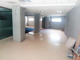 Local comercial en venta en Alicante, San blas photo 0