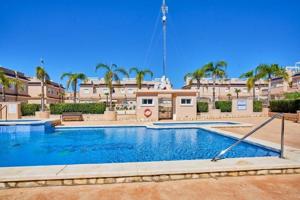 Chalet en venta en Orihuela Costa, Lomas de Cabo Roig photo 0