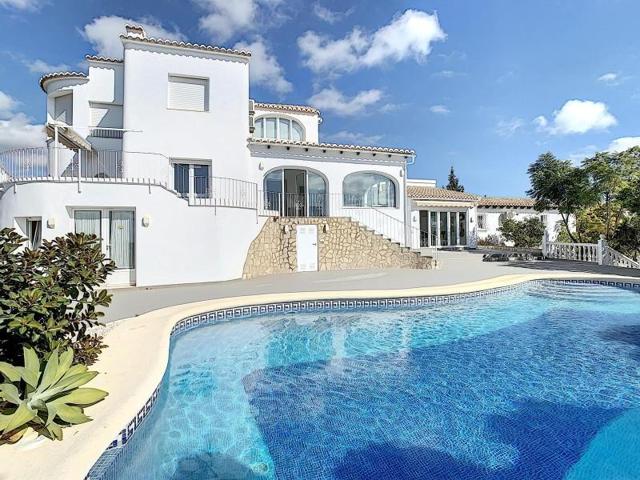 Chalet en venta en Benitachell, Kalmias photo 0