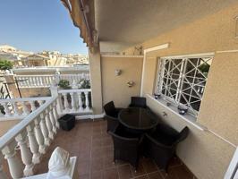 Bungalow en venta en Torrevieja, Torreta Florida photo 0