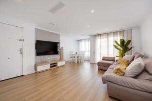 Apartamento en venta en Torrevieja, Centro photo 0