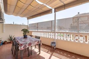 Atico Duplex en venta en Maracena, Centro photo 0
