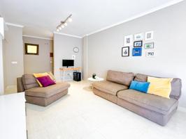 Apartamento en venta en Arona, Parque de La Reina photo 0