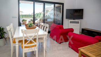 Piso en venta en Denia, Dénia photo 0