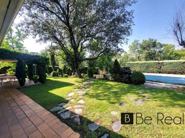 Chalet en venta en Valdemorillo, Calle Castillo de Orgaz, 28210 photo 0