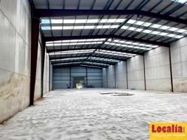 Nave industrial en alquiler en Los Corrales de Buelna photo 0