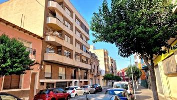 Apartamento en venta en Almoradi, Centro urbano 2 photo 0