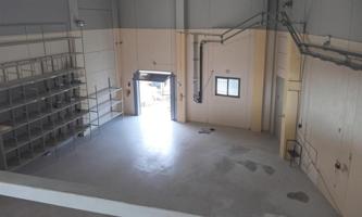 Nave industrial en venta en El Vendrell, La muntanyeta 1 photo 0