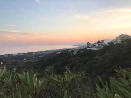Apartamento en alquiler en Marbella, Marbella Este - Lomas de los Monteros photo 0