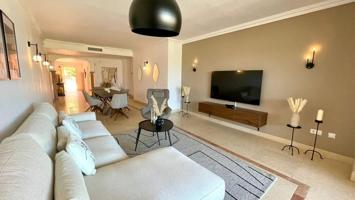 Apartamento en alquiler en Marbella, Nueva Andalucia - Magna Marbella photo 0