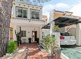 Casas de pueblo en venta en Benahavís, La Quinta photo 0