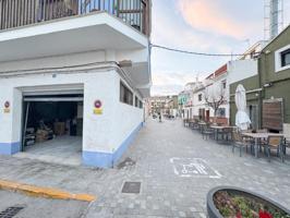 Local comercial en alquiler en Denia, Casco urbano photo 0
