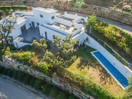 Chalet en alquiler en Marbella, Marbella Este - La Mairena photo 0