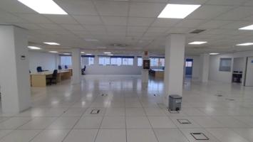 Oficina en alquiler en Madrid, Lista photo 0