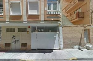 Garaje en venta en Torrevieja photo 0