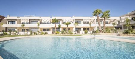 Bungalow en venta en Torrevieja photo 0