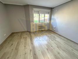 Adosada en venta en La Lastrilla, La Lastrilla-Segovia photo 0