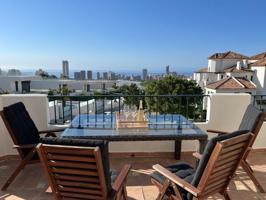 Apartamento en venta en Finestrat photo 0