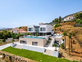 Chalet en alquiler en Mijas, Valtocado photo 0