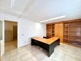 Oficina en venta en Palma, Carrer dels Horts, 07003 photo 0