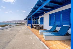 Apartamento en venta en Haría, Punta Mujeres photo 0