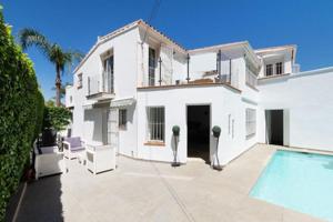 Chalet en alquiler en San Pedro de Alcántara, San Pedro Playa photo 0