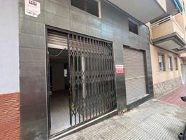 Local comercial en venta en Torrevieja, Playa del Cura photo 0