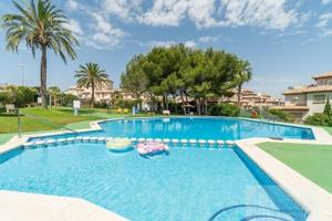 Apartamento en venta en San Miguel de Salinas, Urbanizacion blue lagoon photo 0
