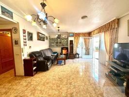 Apartamento en venta en Torrevieja, Playa del Cura photo 0