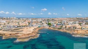 Casa en venta en Torrevieja, Los Frutales photo 0