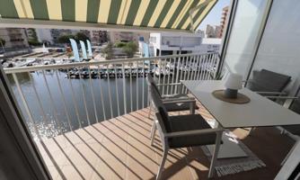Apartamento en venta en Roses, Santa Margarida photo 0