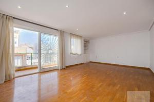 Apartamento en venta en Torrevieja, Torrevieja photo 0